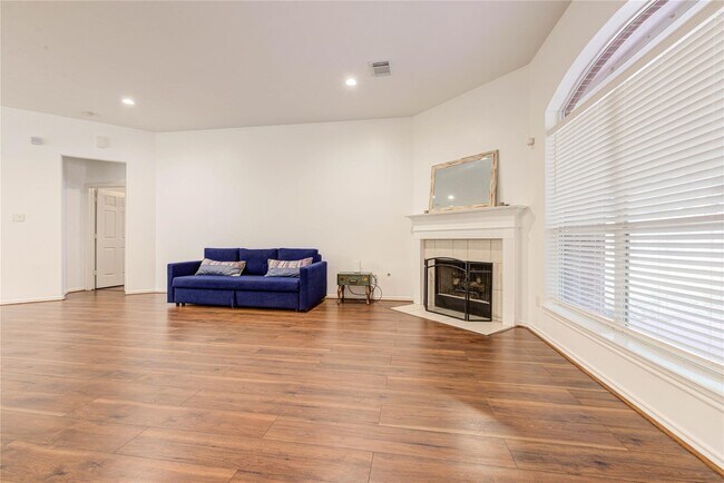 Photo - 3110 Lancefield Ct