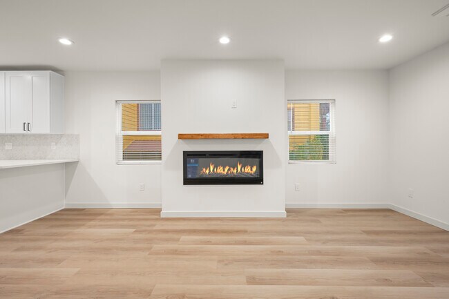 Photo - 110 NW 83rd St