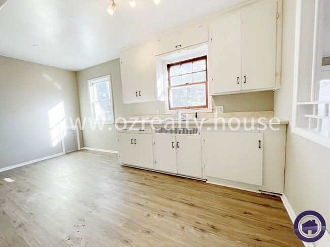 Photo - 811 Annabelle Dr