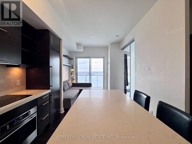 Photo - 1080 Bay St. Unité 5107