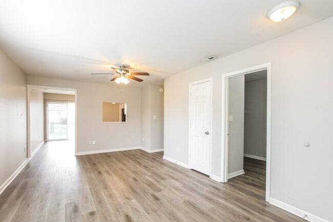 Photo - 2335 Layton Park Dr