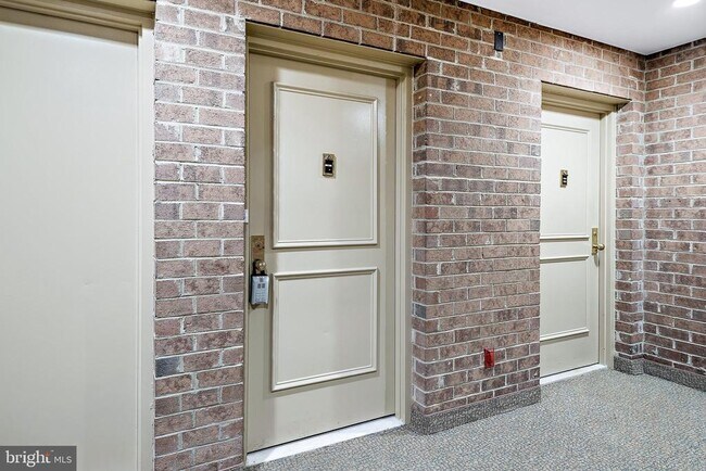 Photo - 11401 Commonwealth Dr Unit 101