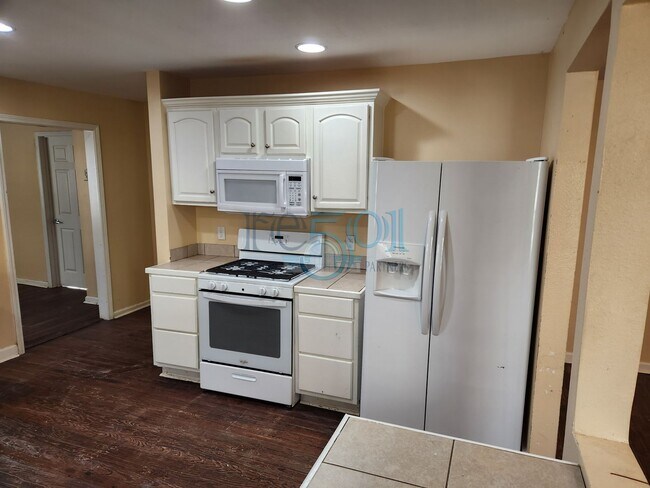 Photo - Great Family Home!  4BR 2 BA