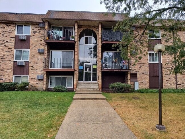 Photo - 670 Hill Dr Unidad 209