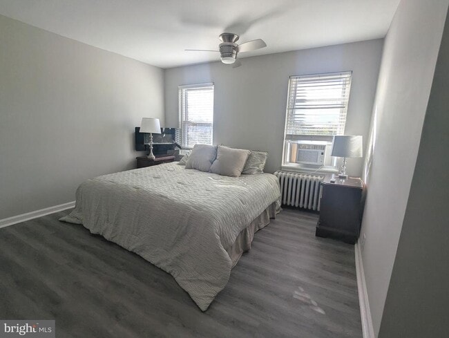 Photo - 657 N 37th St