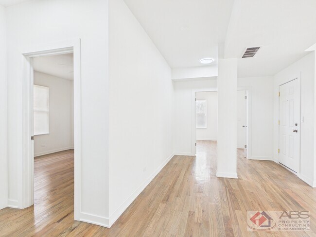 Photo - 398 W Lincoln Hwy Unit 3