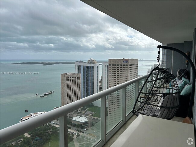 Building Photo - 50 Biscayne Blvd Unit 5008 Rental