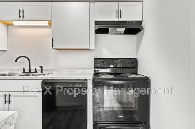 Photo - 3111 W Greenwood St Unit 9