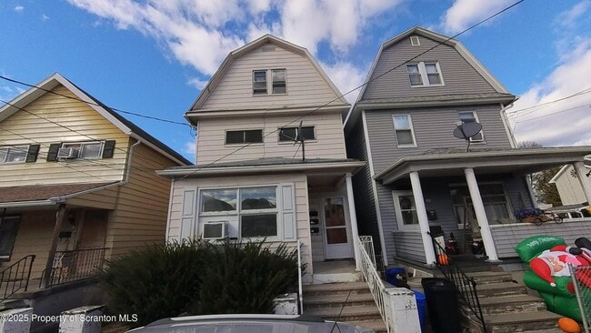 Building Photo - 52 Luzerne St Rental