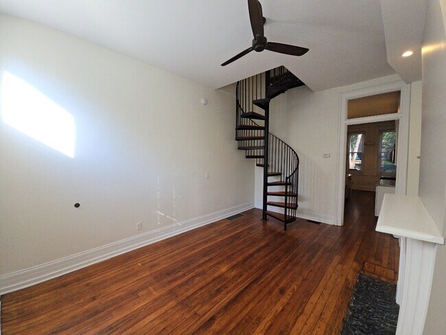 Photo - 322 Mulberry St