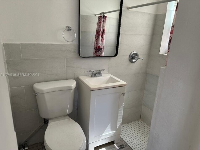 Photo - 186 NW 1st St Unit 3