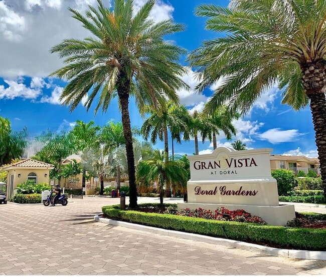 Building Photo - 4240 NW 79th Ave Unit 1A