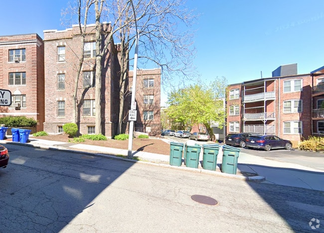Building Photo - 9 Saint James St Unit 2 Rental