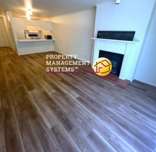 Photo - 1174SFD Unit #423