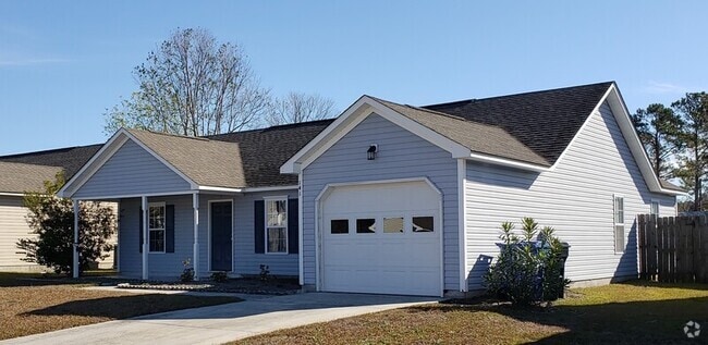 Building Photo - 141 Belvedere Dr Rental