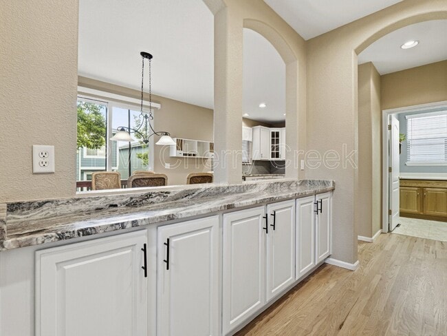 Photo - 10740 Southhaven Cir