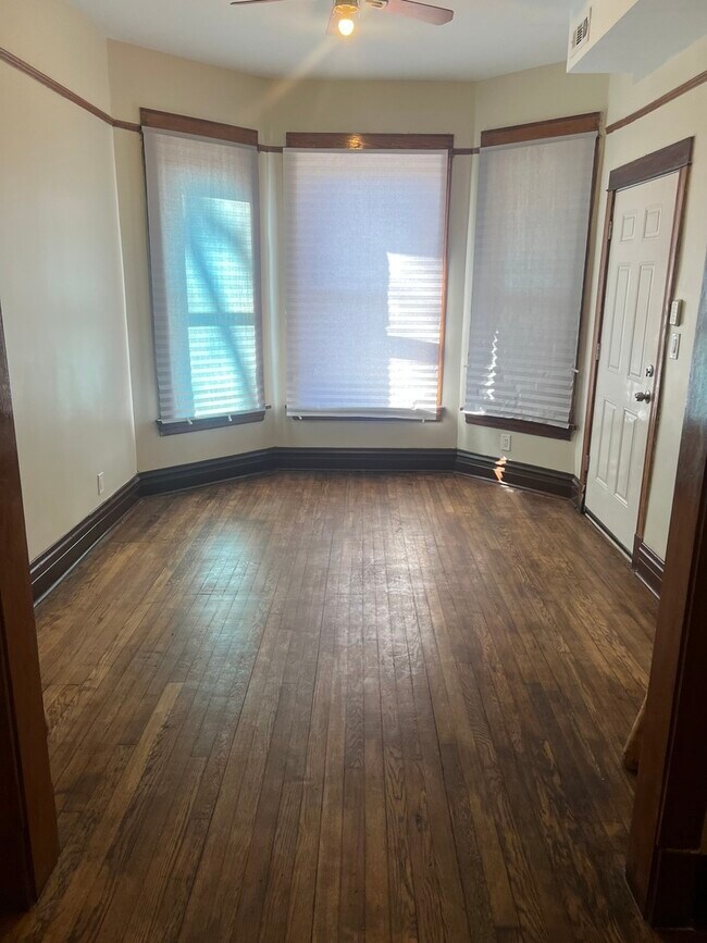 Photo - 6525 S Vernon Ave Unit 1