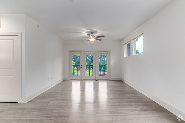 2BR, 2BA