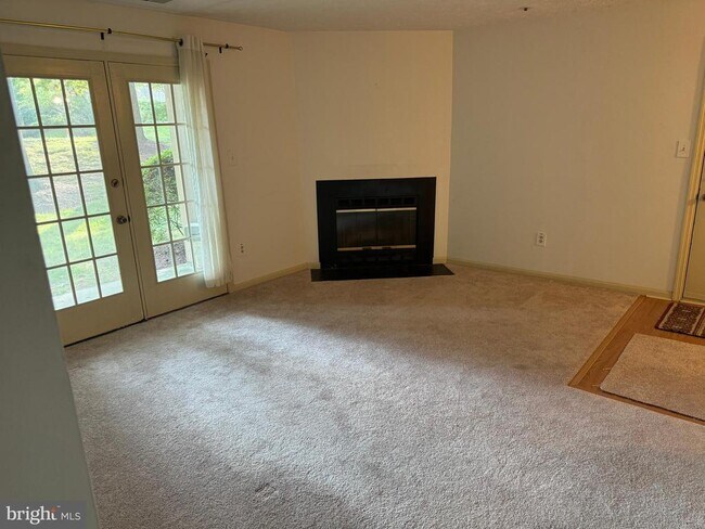 Photo - 4704 Dorsey Hall Dr Unidad 2-204