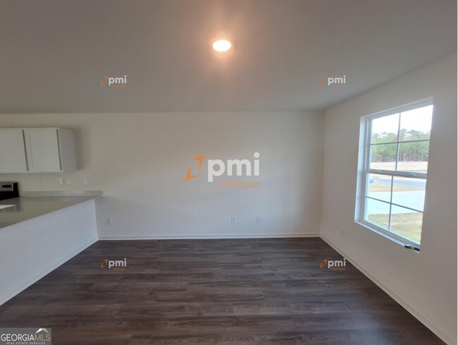 Photo - 181 Kinsale Dr