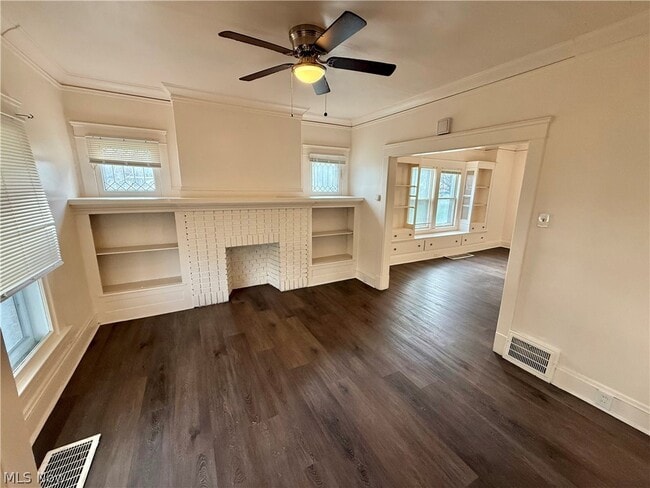 Photo - 6913 Harvard Ave