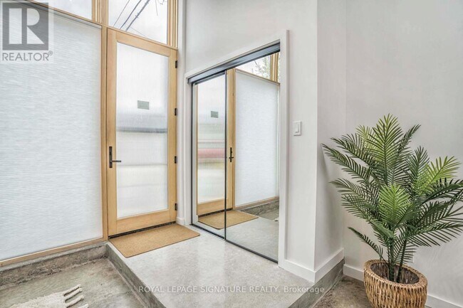 Photo - 36 Geary Ave