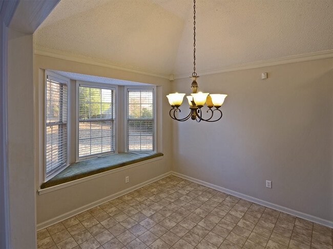 Photo - 3 bed, 2 bath in Arlington/Lakeland area