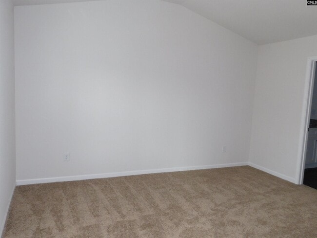 Photo - 228 Sundew Rd