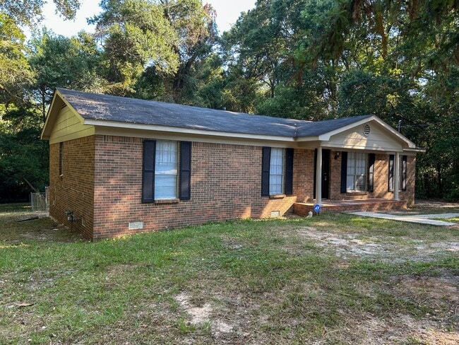 Photo - 1716 Northview Dr