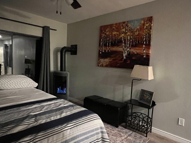 Photo - 2030 Watts Ln