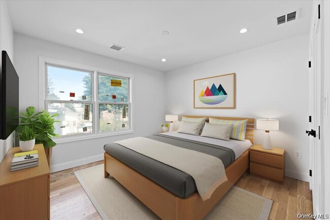 Photo - 97 Thurton Pl