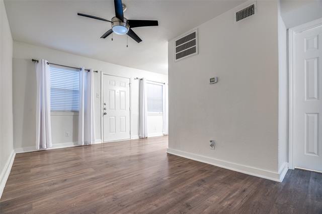 Building Photo - 4927 San Jacinto St Unit 106