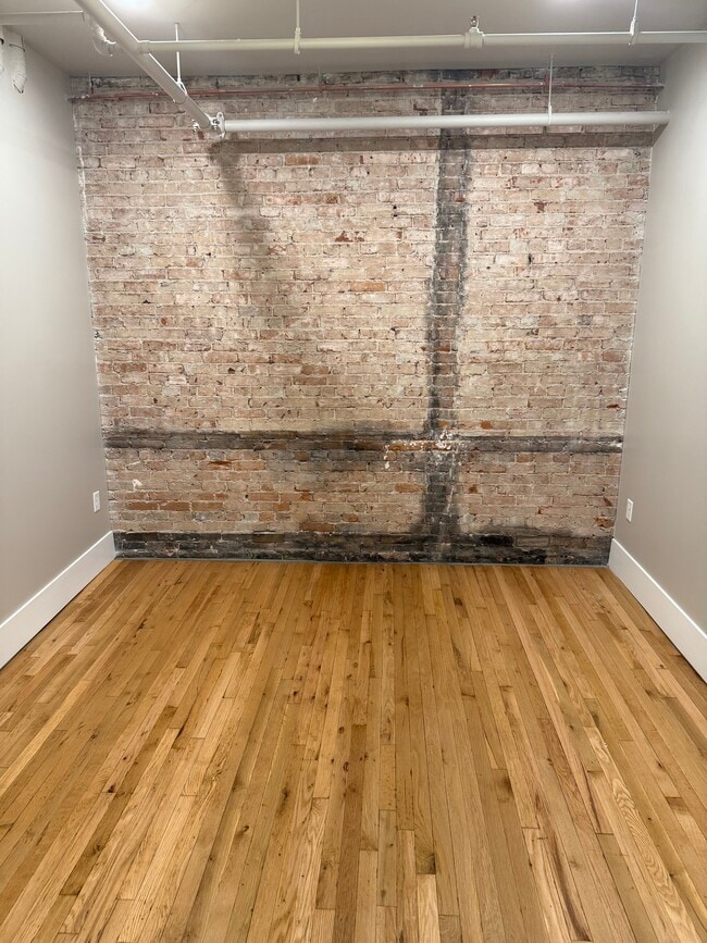 Photo - Tandem Ventures Unit 202