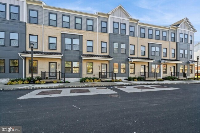 Photo - 103 Vaughn Dr Ext