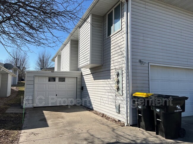 Photo - 523 S 11th St