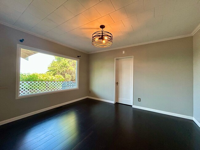 Photo - 2516 Huron St