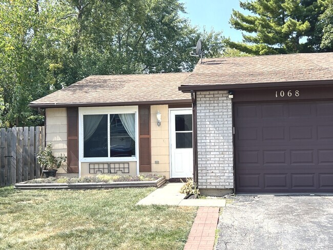 Building Photo - 1068 Pheasant Run Ln Rental