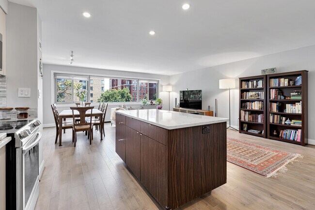 Photo - 4600 Connecticut Ave NW Unit 632