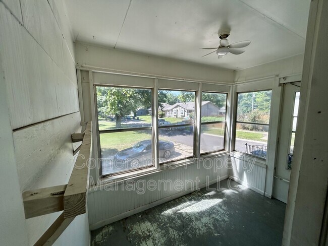 Photo - 706 Locust St