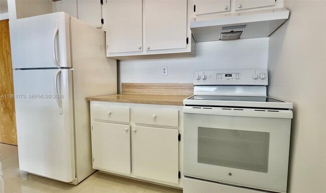Photo - 7601 E Treasure Dr Unit 801