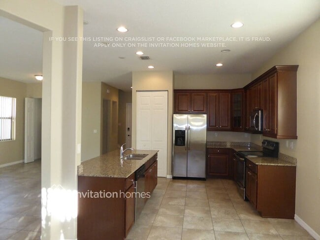 Photo - 3562 93rd Ave