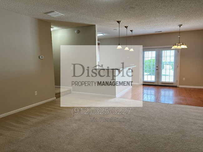 Photo - 1045 Canyon Oak Loop