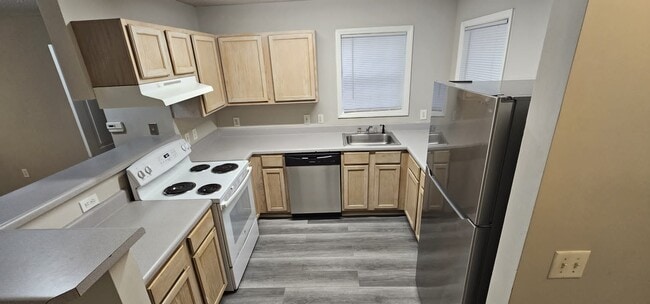 Photo - 2120 Wolftech Ln Unit 204
