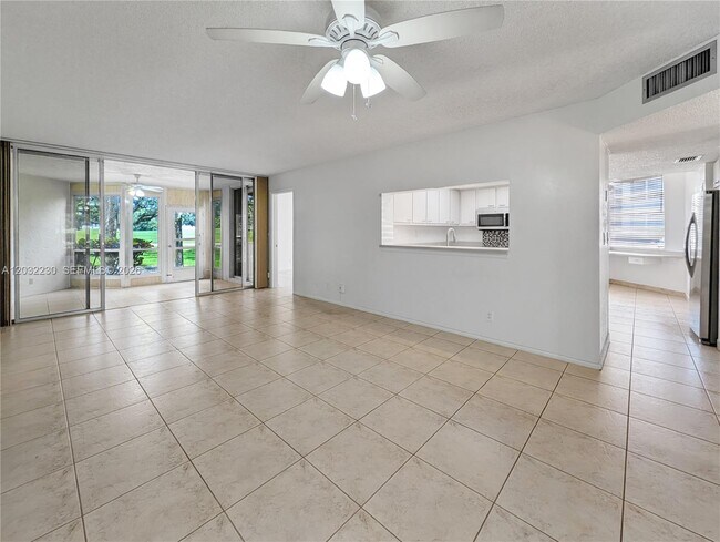 Photo - 9531 Seagrape Dr Unit 108