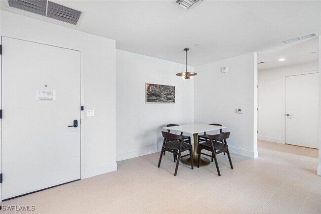 Photo - 159 NE 6th St Unit 5101