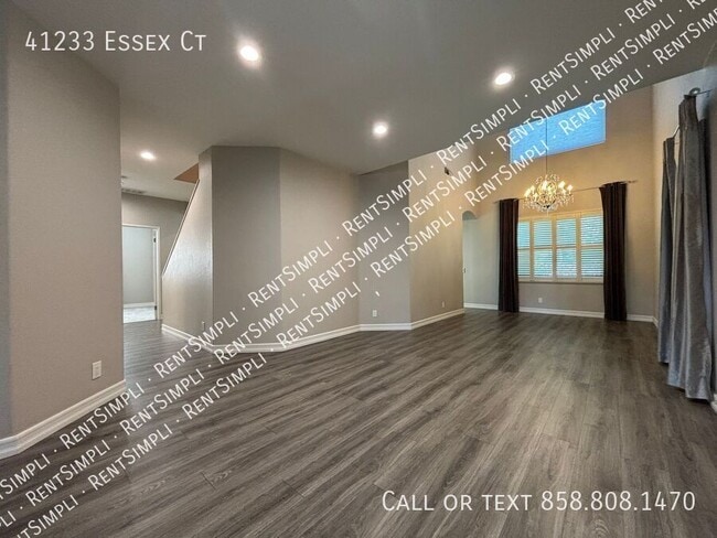 Photo - 41233 Essex Ct