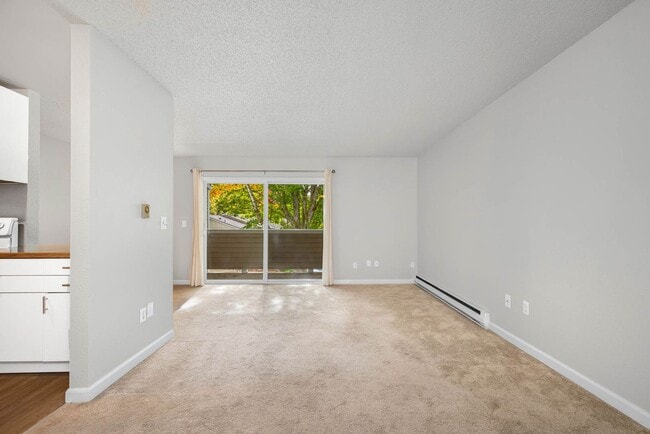 Photo - 12513 NE 130th Way Unit #C-204
