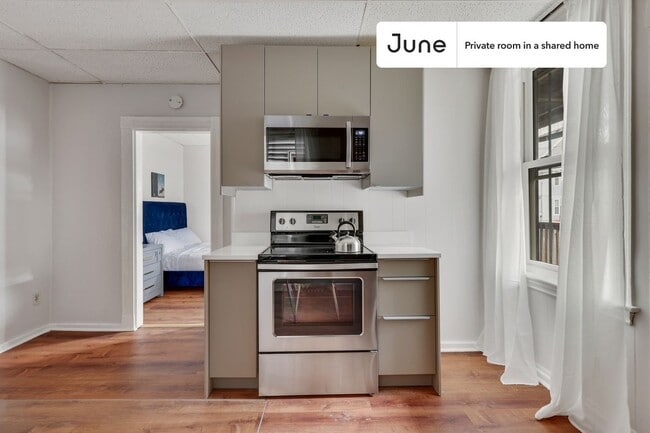 Photo - Room in Shared 3 bed/1 bath home Unit A