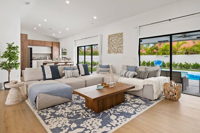 Building Photo - 14825 SW 168th Terrace