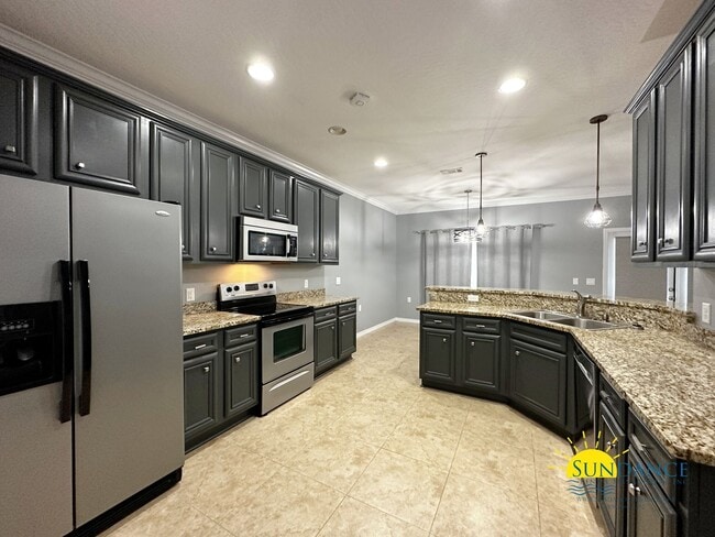 Photo - Beautiful 4 Bedroom Home in central Fort Walton Beach!